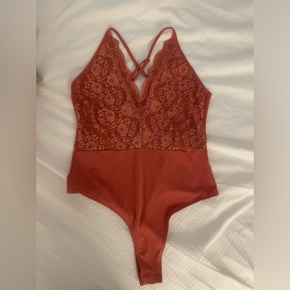 Lace body suit